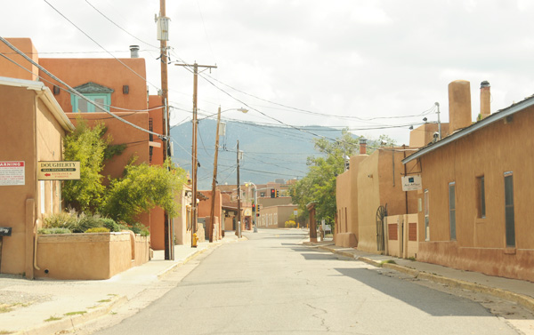 b100.jpg