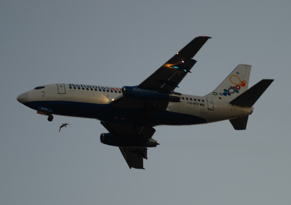 C6-BFM Bahamasair Boeing 737-200