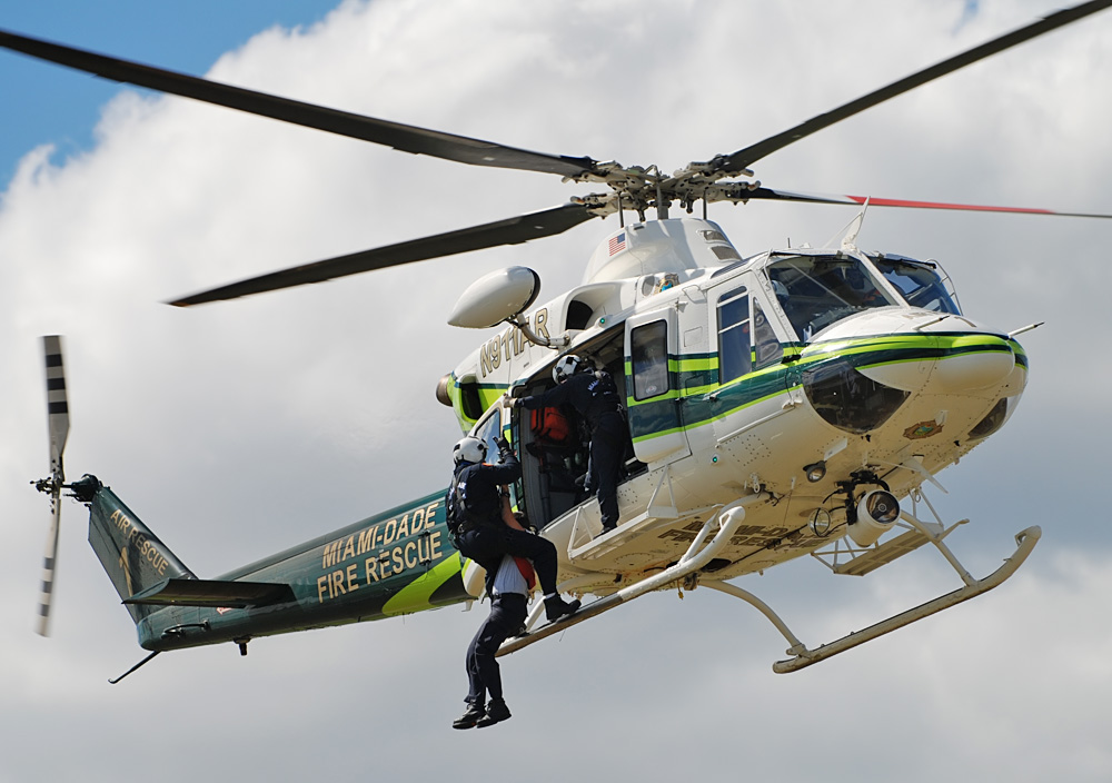 Miami Dade Fire Rescue Bell 412 ( N911AR )