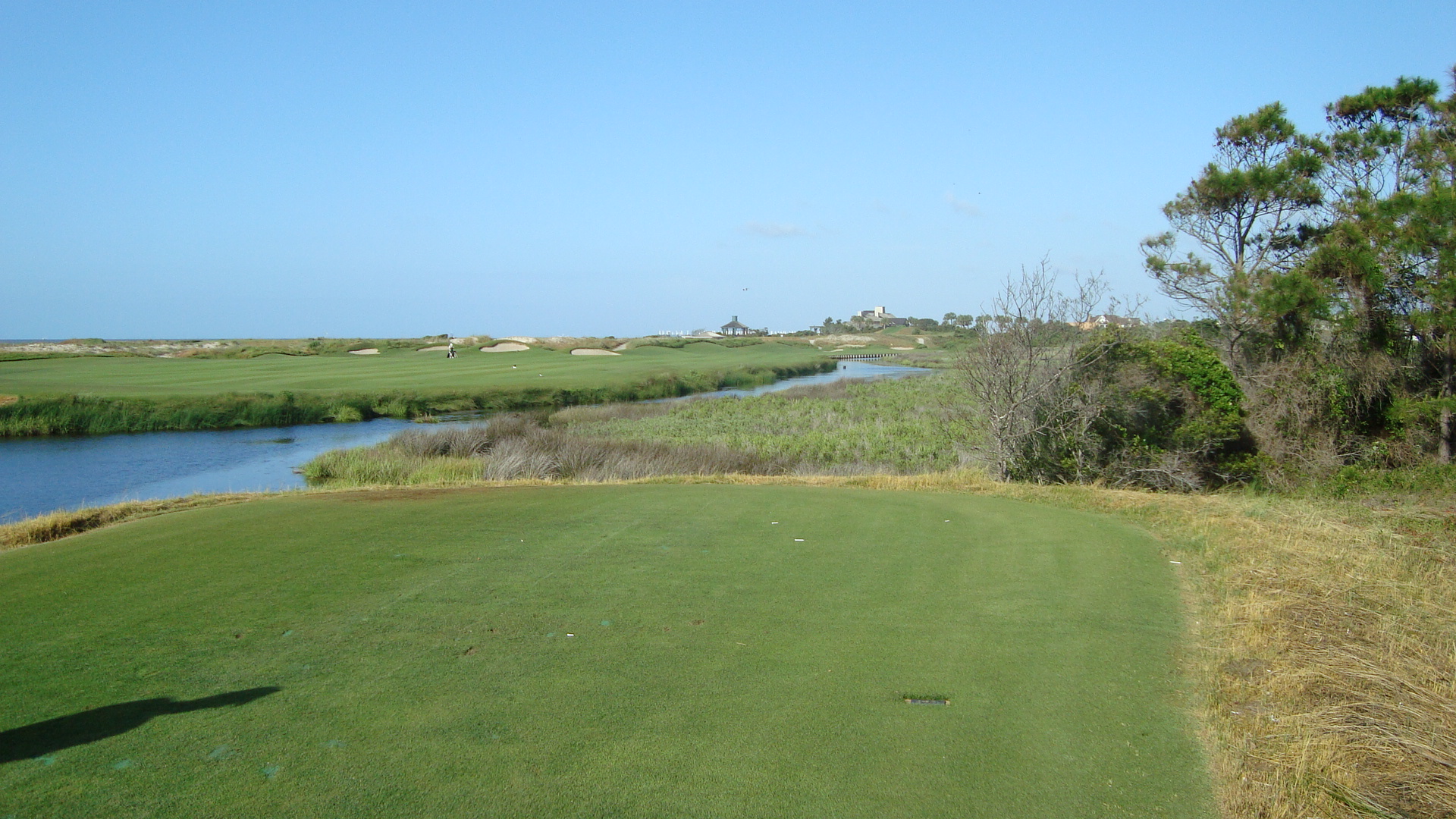 13th tee.JPG