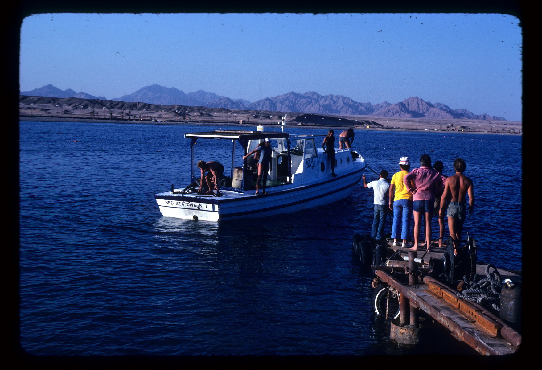 Red Sea Diver 1 leaves dock_resize.jpg