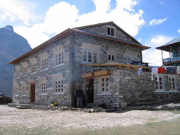 KYANGJIN  Hotel Yala Peak ( new )