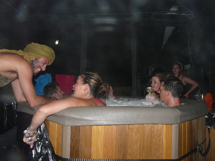 Jacuzzi Lounge