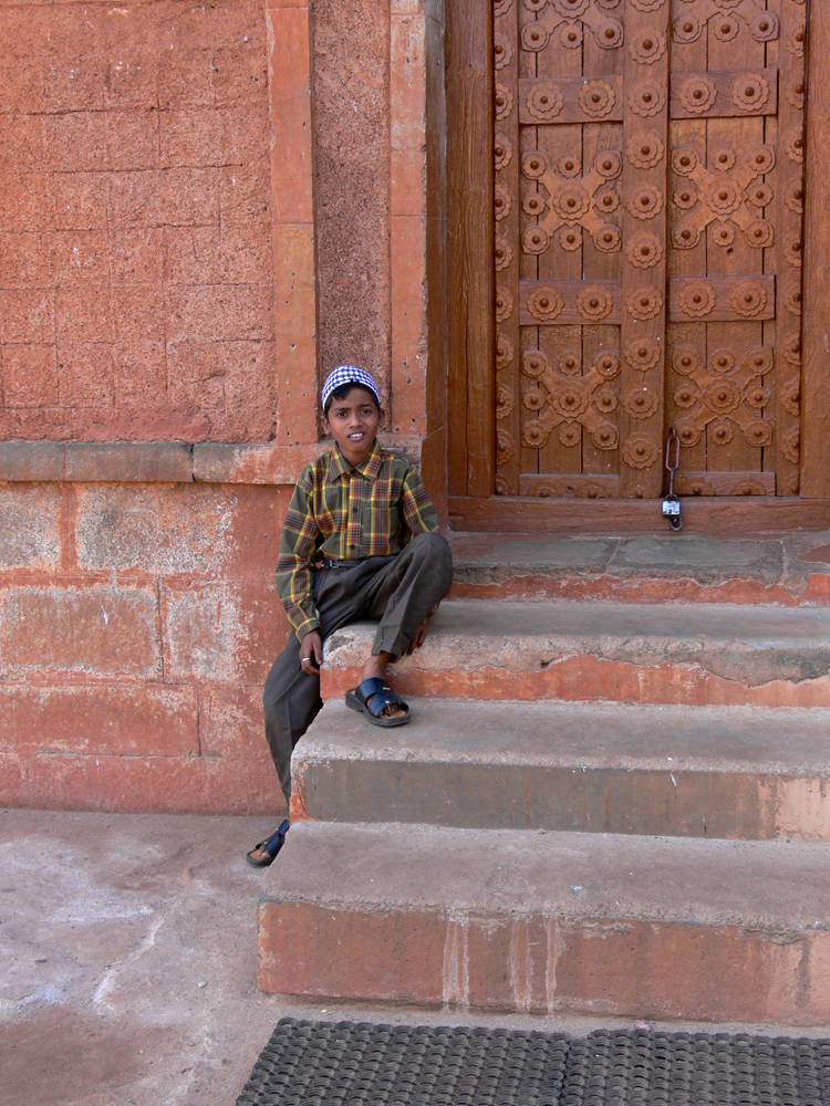 Bidar boy