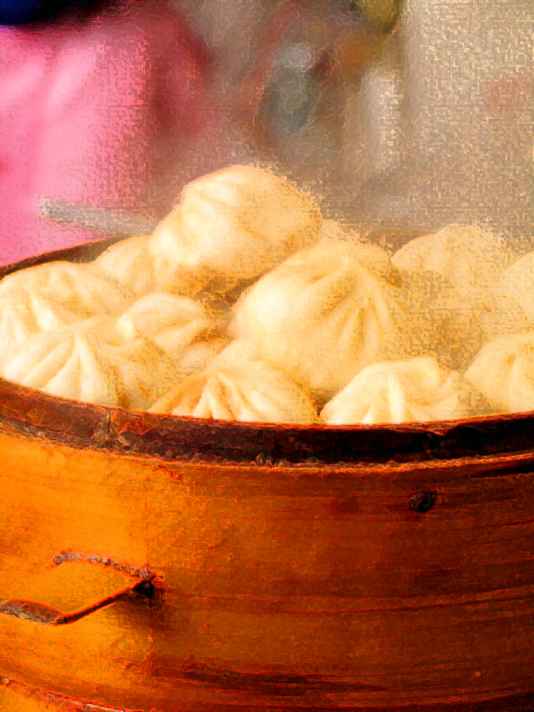 Steaming dumplings