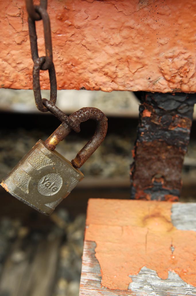 Yale Lock