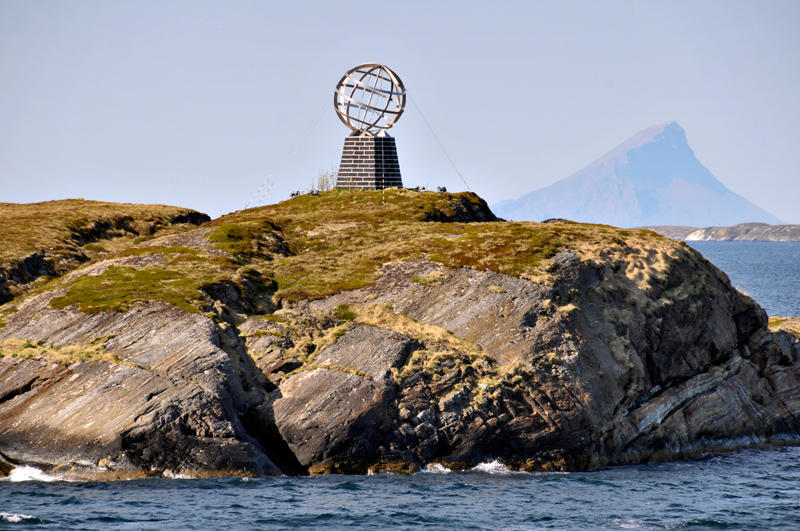 Arctic Circle Monument