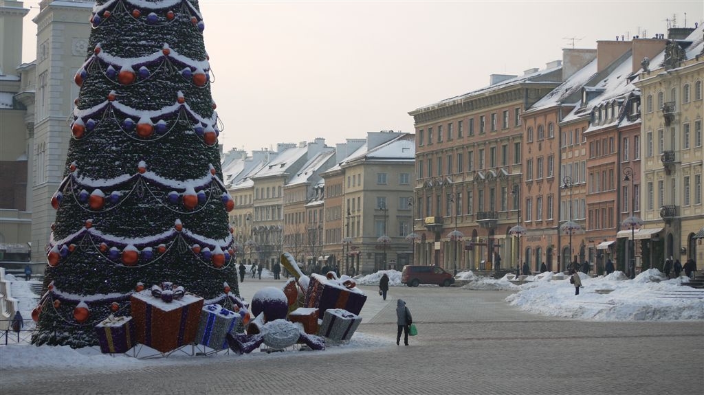 Warsaw Old Town with Christmas tree