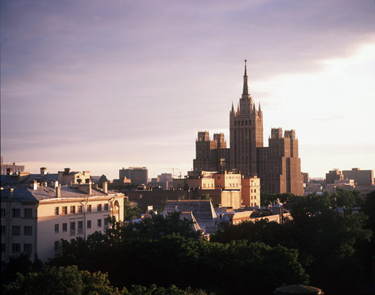 Dom Na Barrikadnoy (Stalin-era skyscraper)