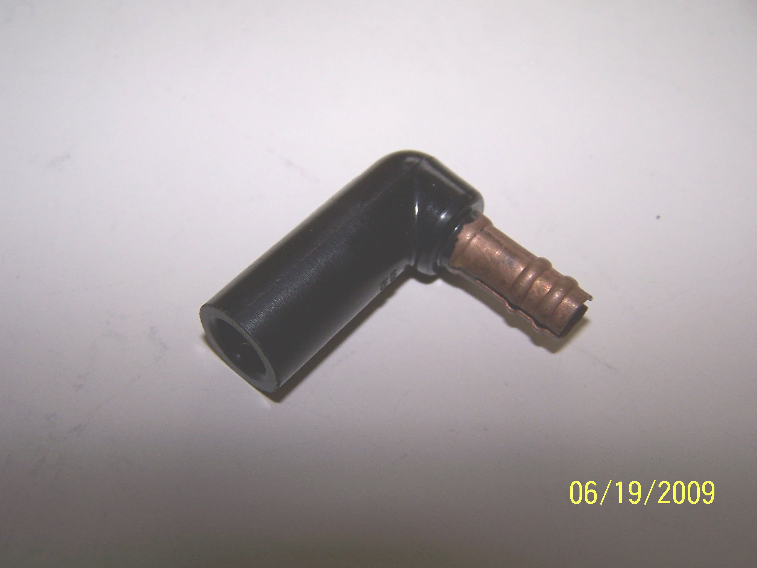 Ignition wire noise surpressor 01.jpg