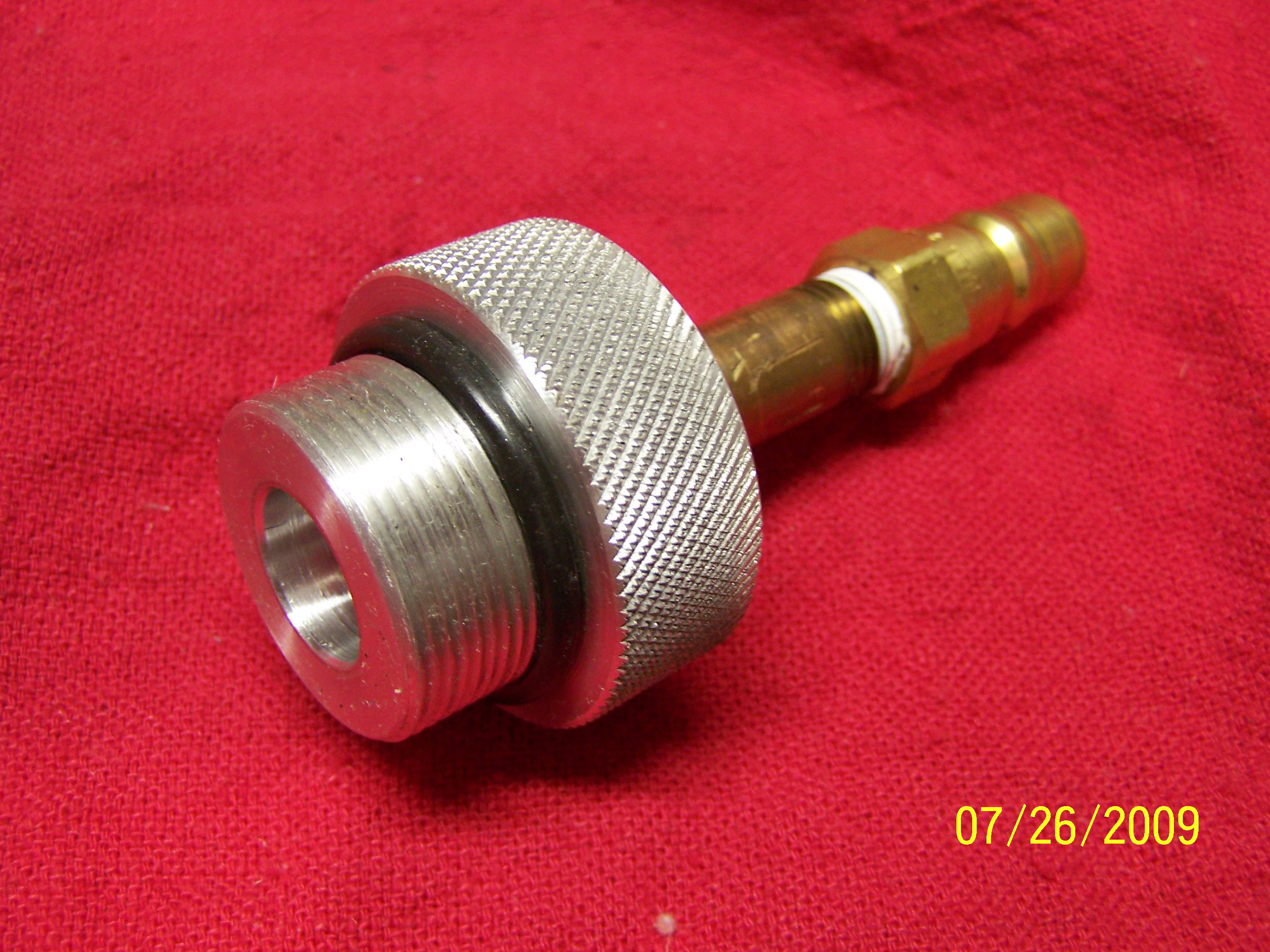 AD Master Cylinder Pressure Adaptor 03w.jpg