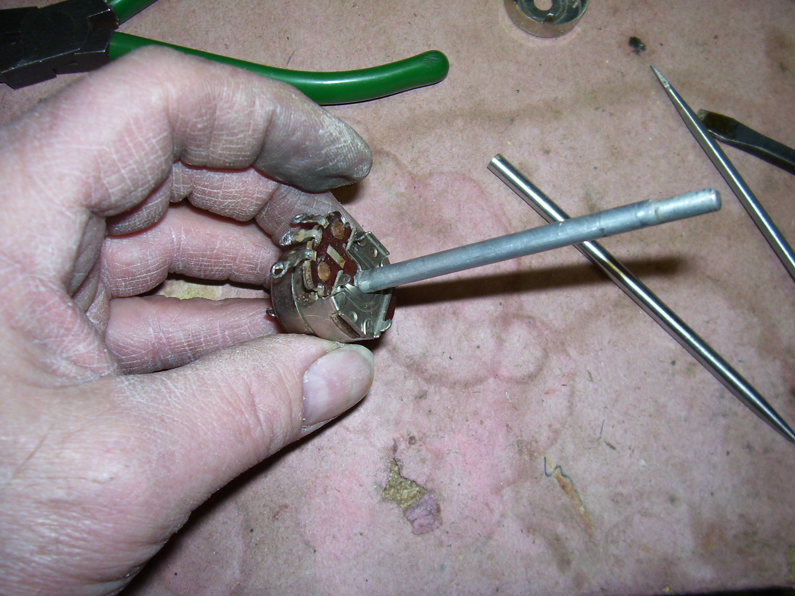 54-55 Chevy Volume tone on-off 30.JPG