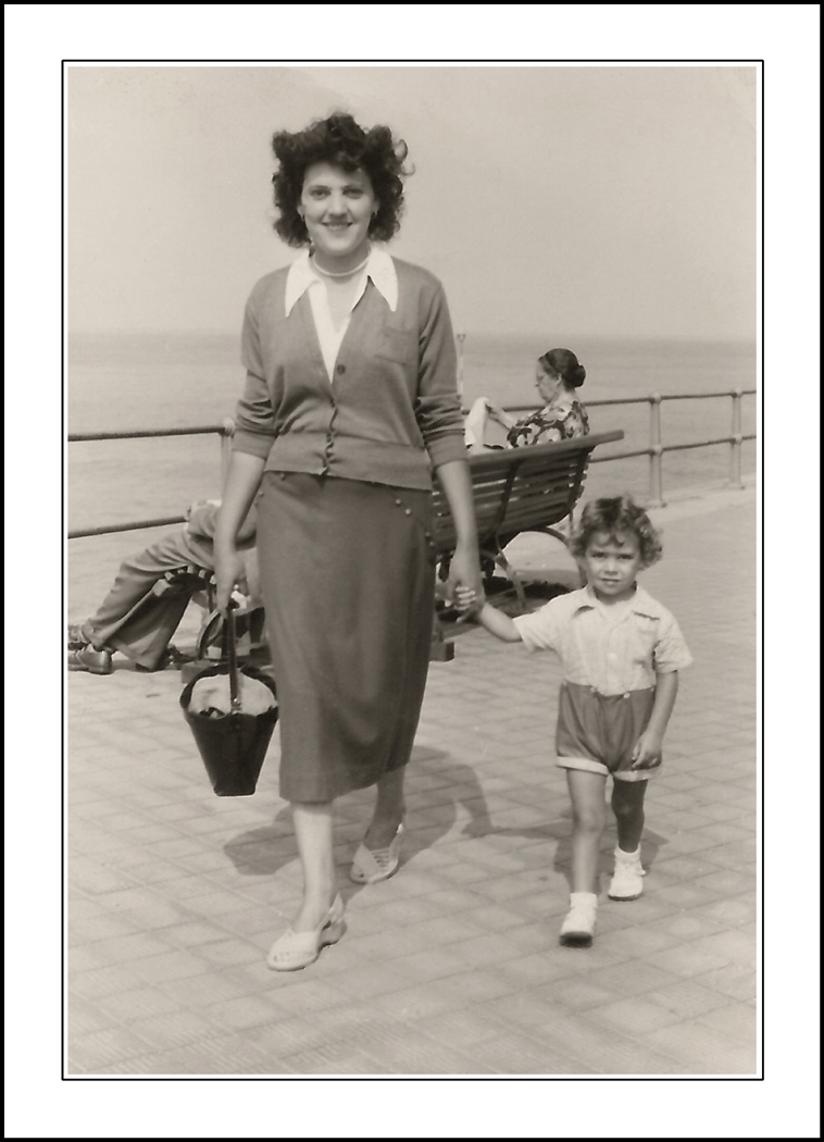 Mum and Me When I was three.
