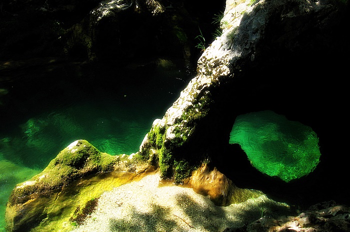 Elephant Rock; Mostnica Gorge