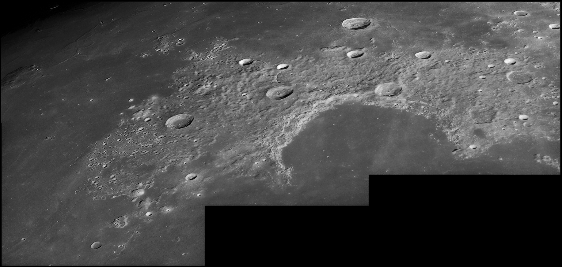 Sinus Iridum 03-Nov-06 23:15-23:48UT