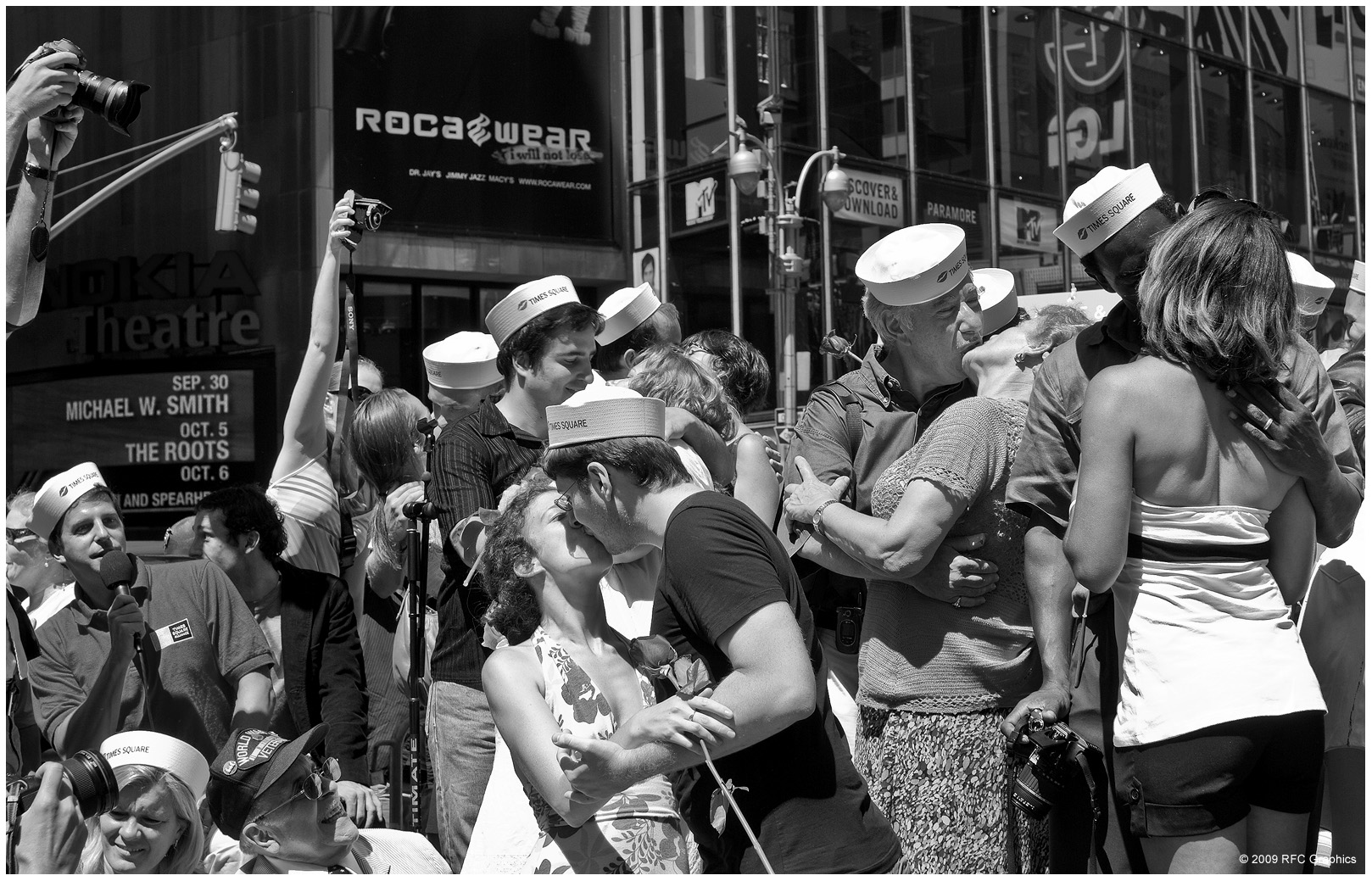 Celebrating The Kiss At Times Square