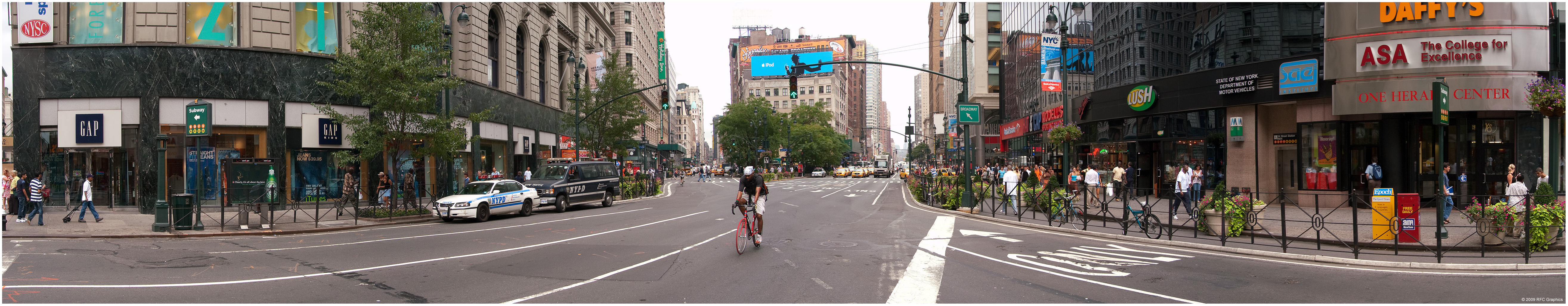  A Bike Messenger in New York City