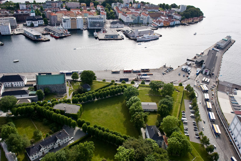 Bergen fra luften-72