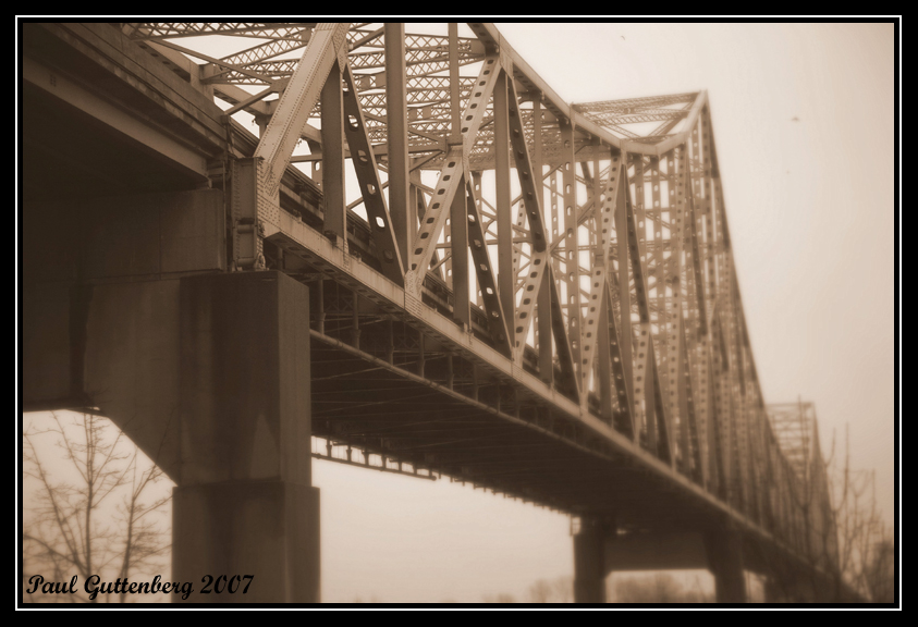 Spanning the Mississippi