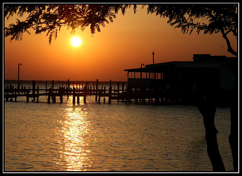 Capt Billys at Sun Set 1