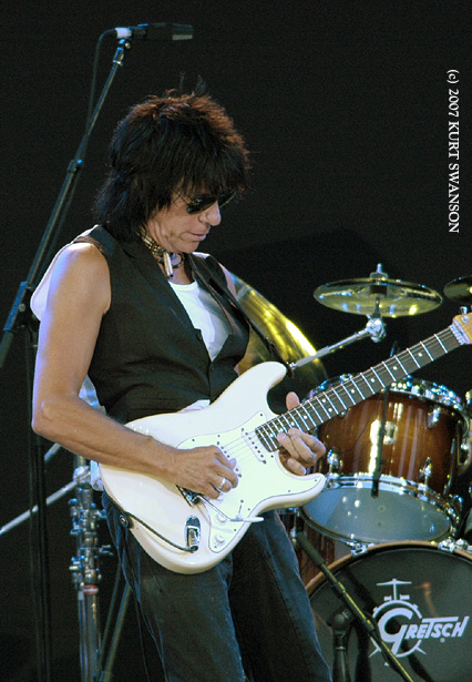 JEFF BECK