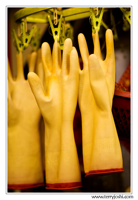 061028_HK355encomp.jpg