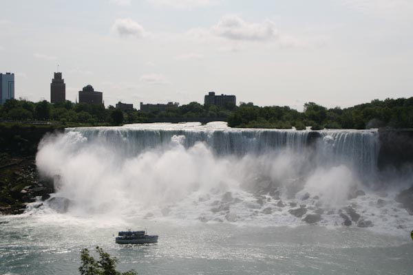 Niagara Falls & Toronto
