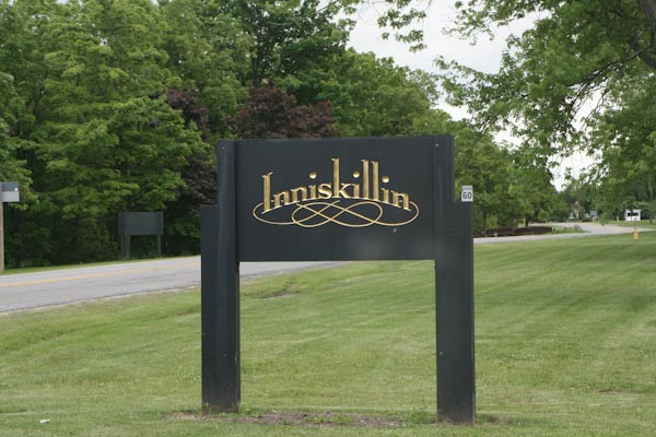 Inniskillin Winery & Old town