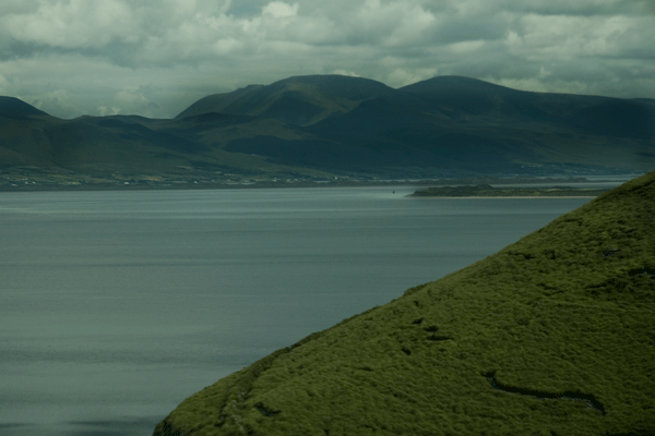 Lake-&-Mountains-#2.gif