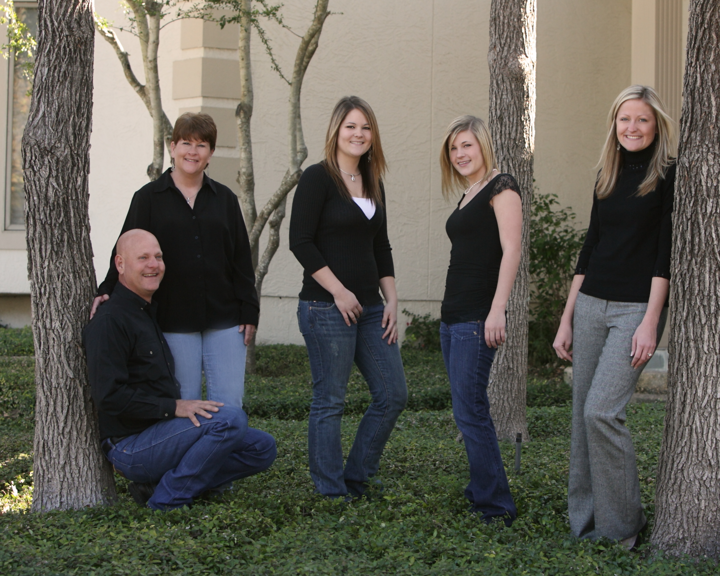 IMG_8016 PJ FAM 8X10.tif
