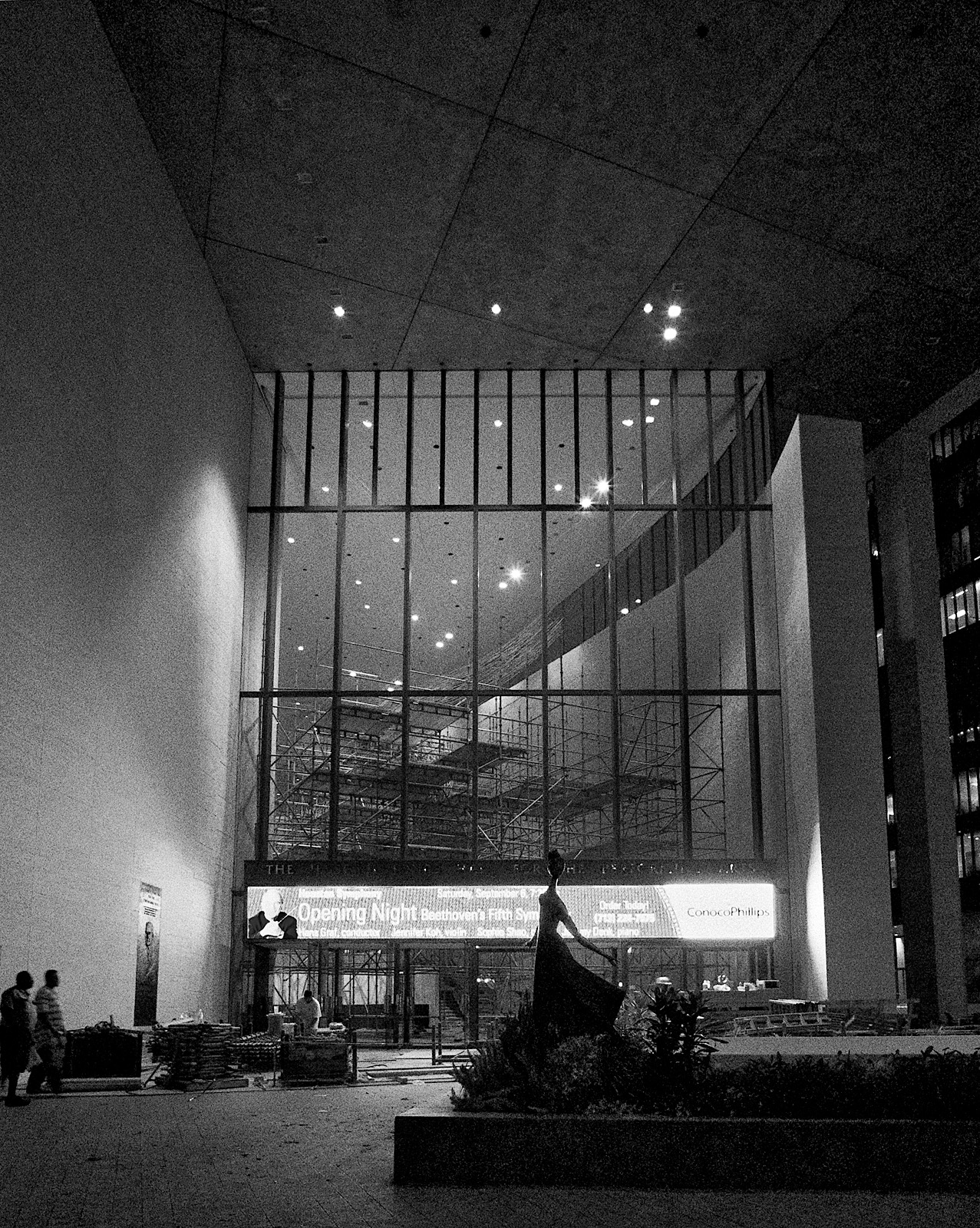 Jesse Jones Hall 01 bw