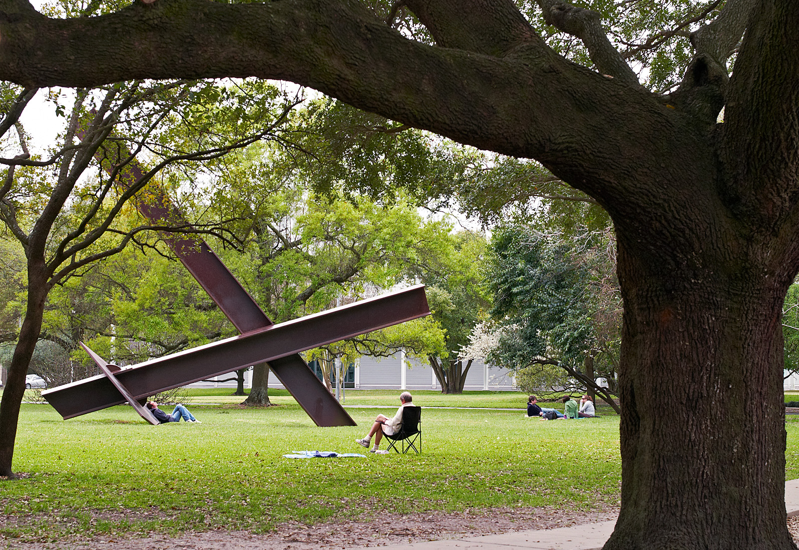 DeMenil Park sculpture 04