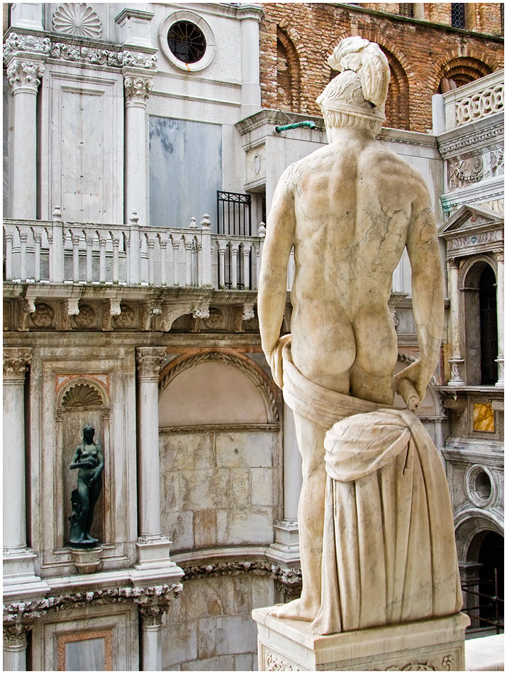 090324__F100_05978_Venice_Doges_palace_950x