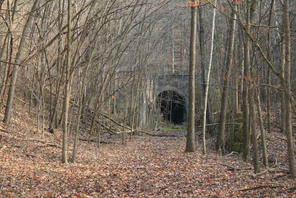 3489 winston tunnel.JPG