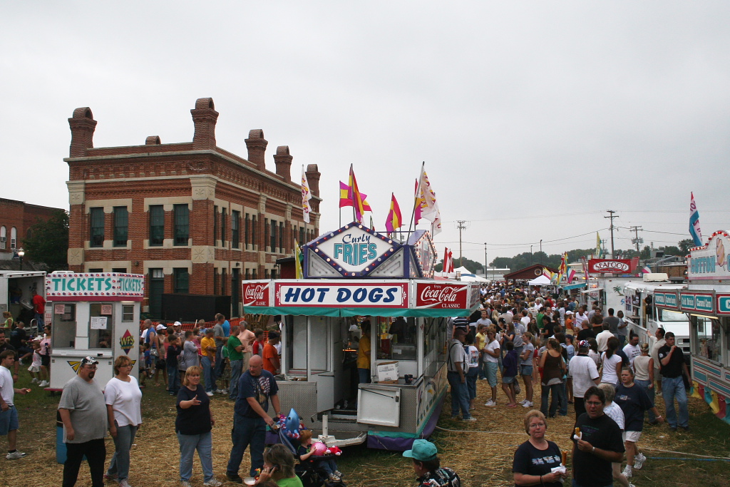 Amboy, Illinois Central Depot, Depot Days 1.JPG photo William J