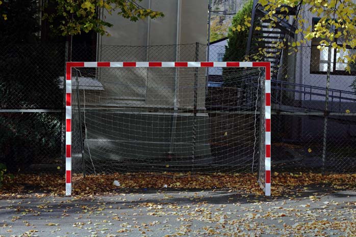 Autumn Halden 09.10.2010 - Goal. Schoolyard  - Rdsberg Junior High School