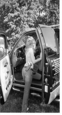 HGRWeb Heather Truck Cab Smirk BW Small pic.jpg
