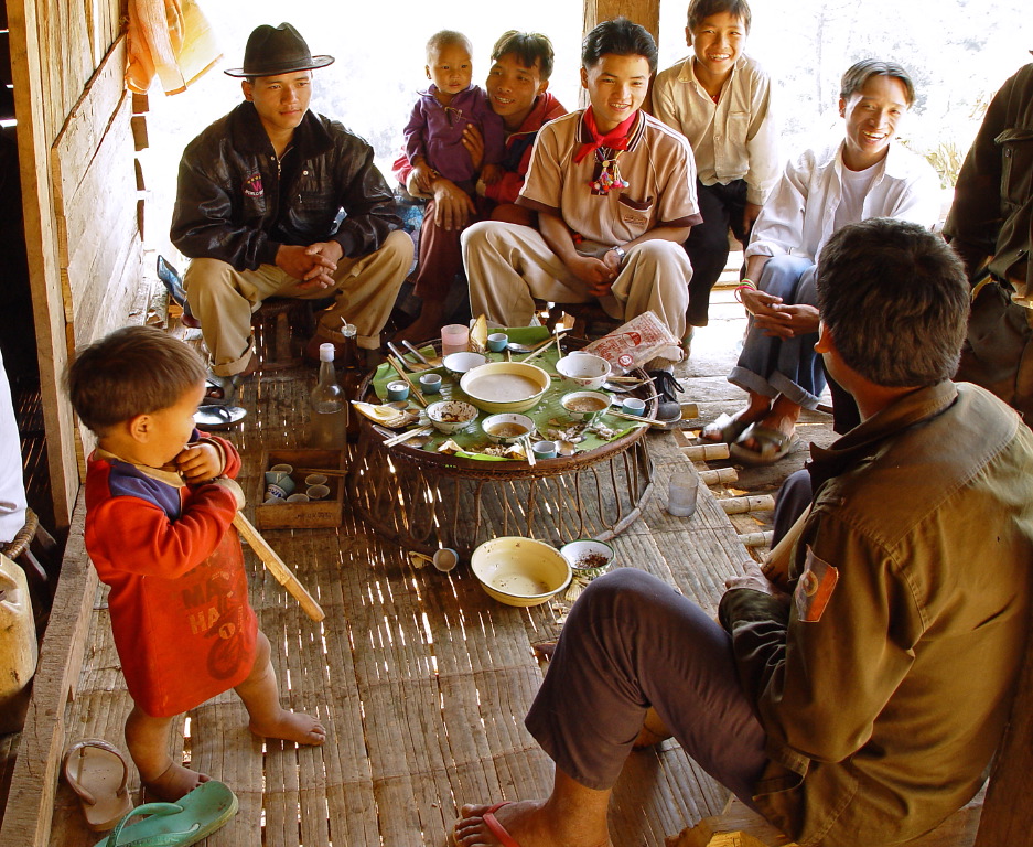 Breakfast in Ban Namat Gao (Akha)
