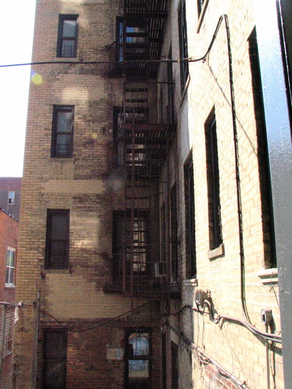 Robbys fire escape COPYRIGHT PAT MORGAN 2007