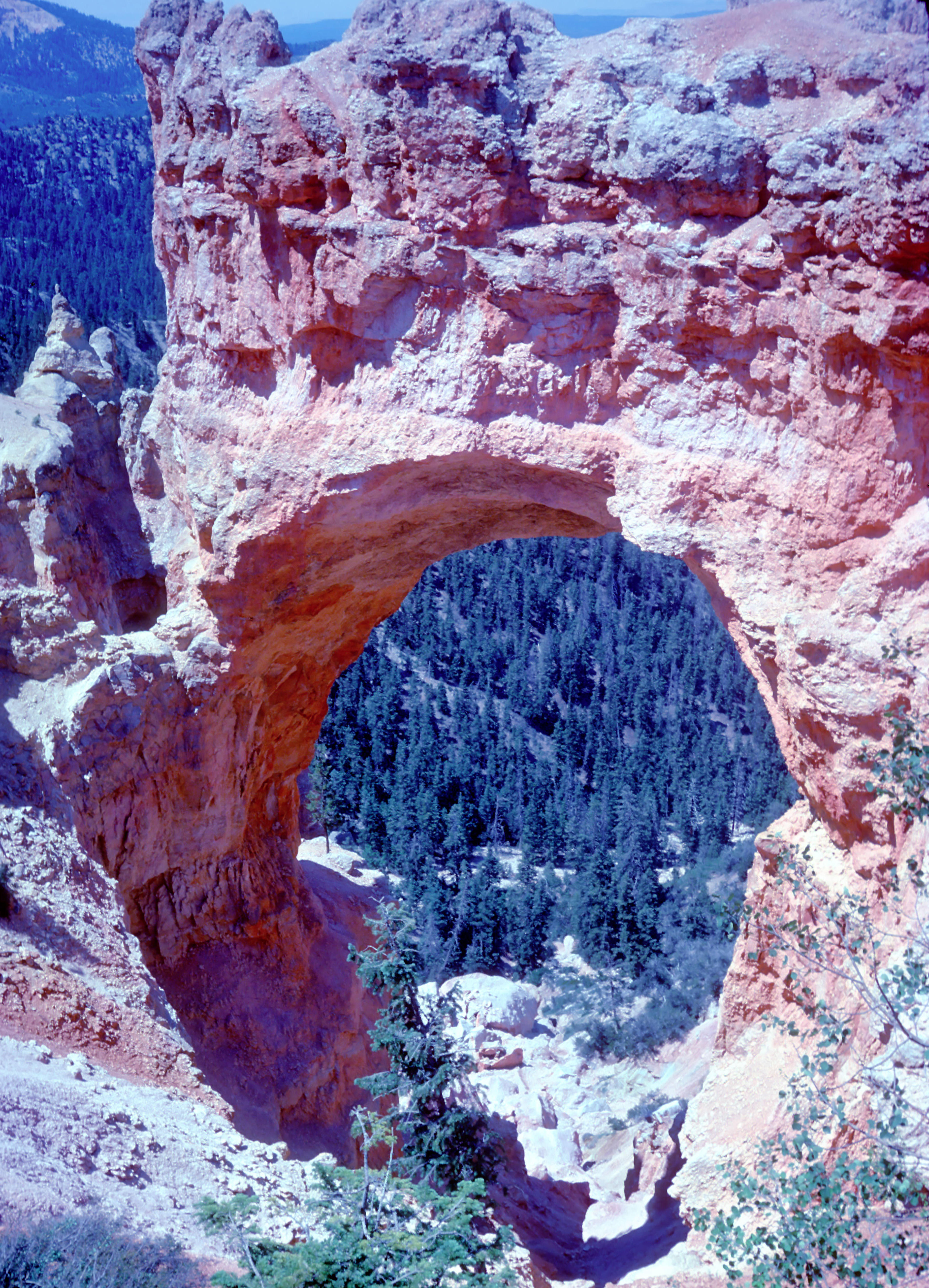 arch at bryce canyon