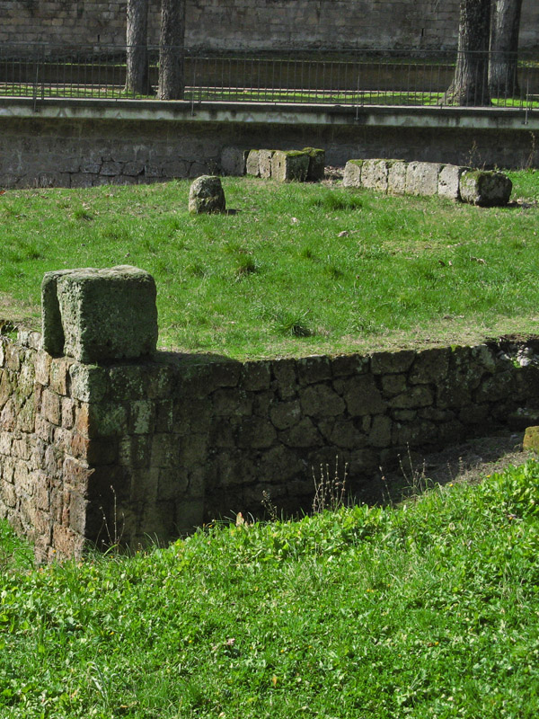 Tempio Etrusco del Belvedere<br />8925