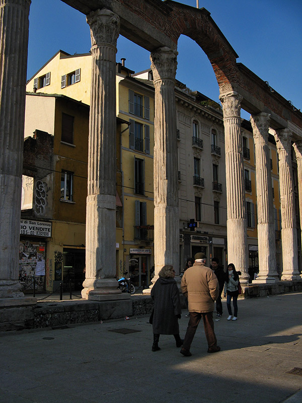 The Columns, Via Porta Ticinese0054