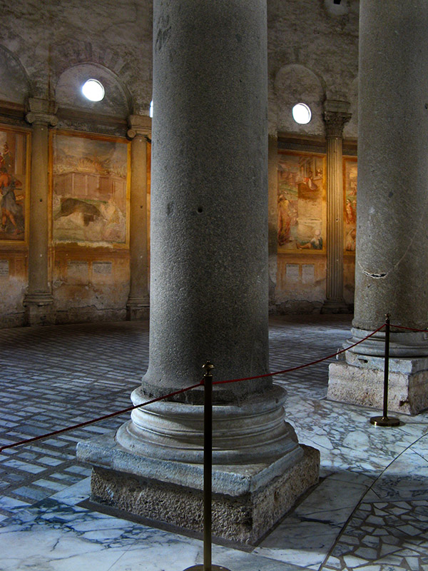 Columns of the Inner Area, Santo Stefano Rotondo1019