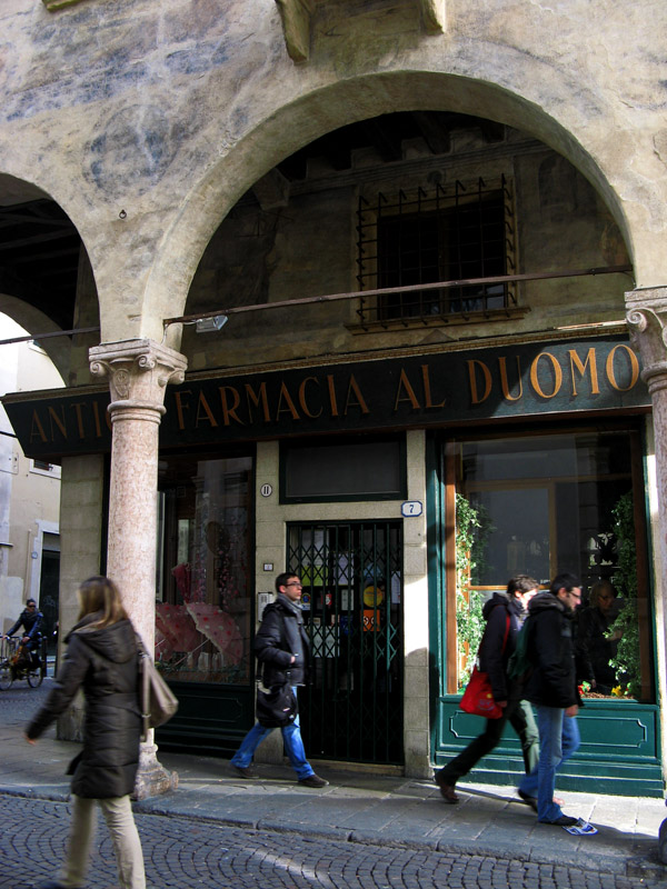 Antica Farmacia al Duomo3185.jpg