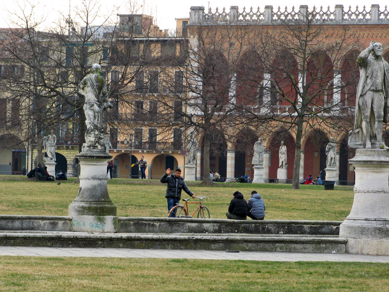 Venetian Style Building on the Prato della Valle3229.jpg