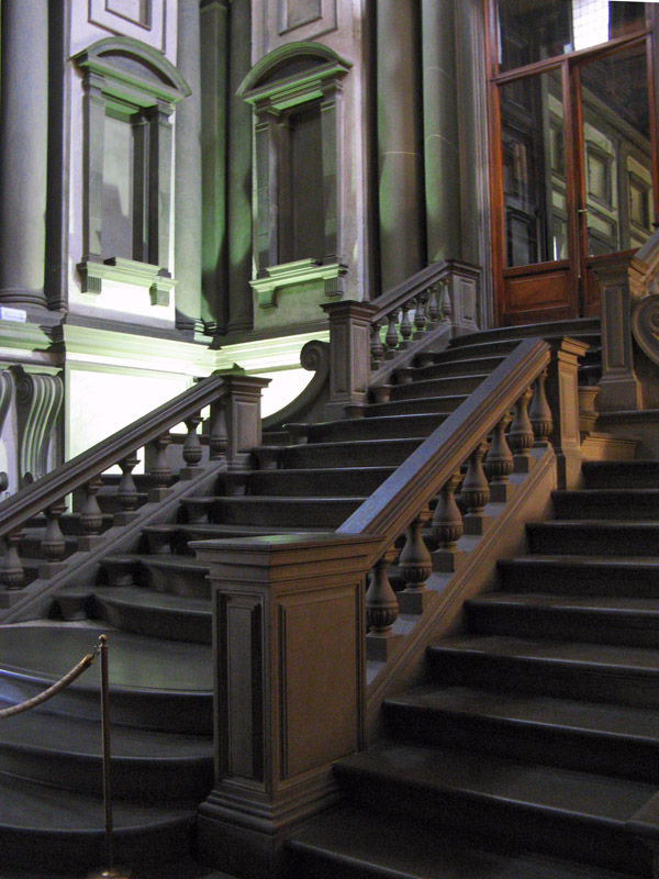 Biblioteca Laurenziana, Staircase3763