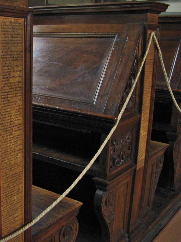 Biblioteca Laurenziana, Reading Desks3734