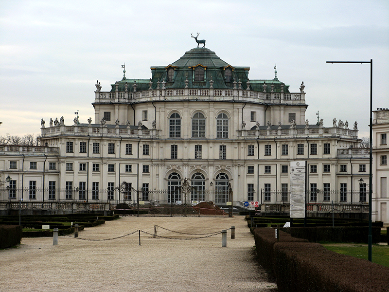 Stupinigi -- Royal hunting lodge    0174