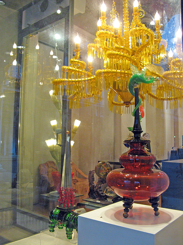 Modern Venetian glass  0345