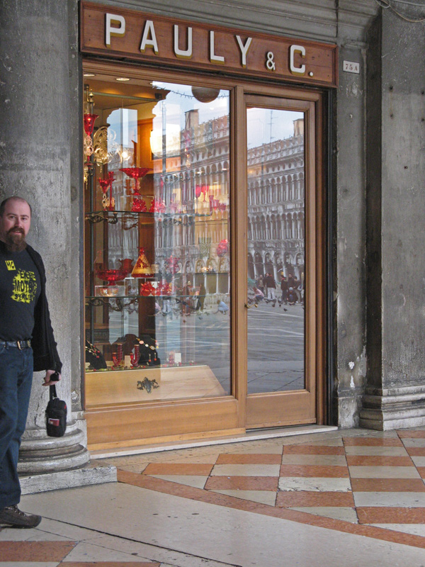 Piazza reflected  0498